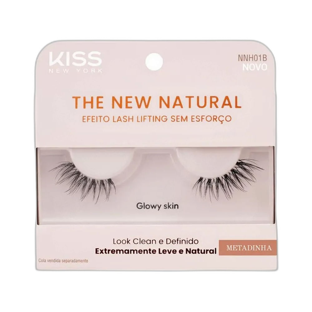 Embalagem frontal dos Cílios Postiços Kiss New York The New Natural Metadinha Glowy Skin com destaque para efeito lash lifting e design natural.